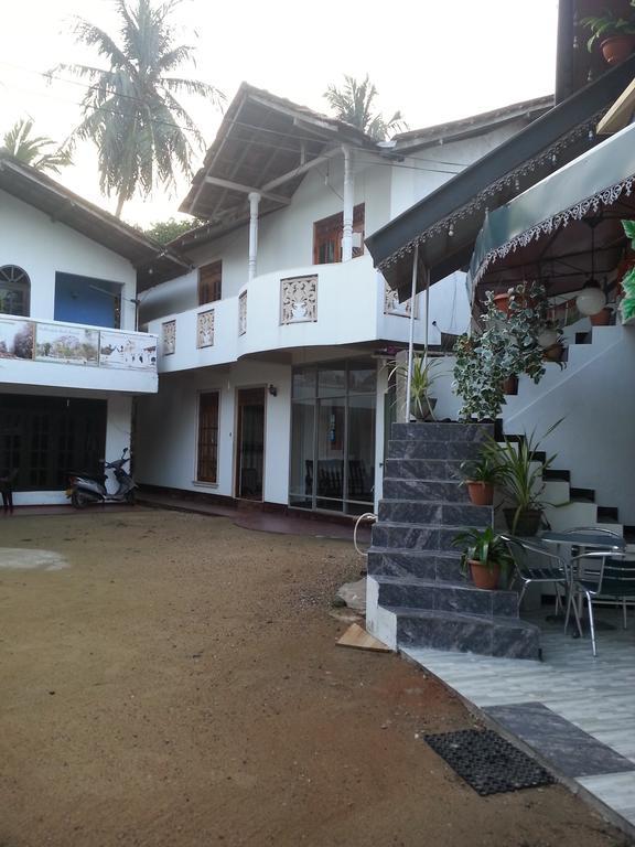 Damith Homestay Tangalle Exterior photo